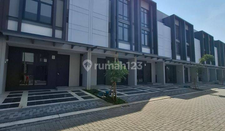 Ruko baru  3 lantai disewakandi BSD City, Serpong,  di  Tangerang Selatan 2