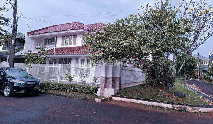 Rumah hoek  disewakan furnished di Bintaro sektor 9, Tangerang Selatan. 1