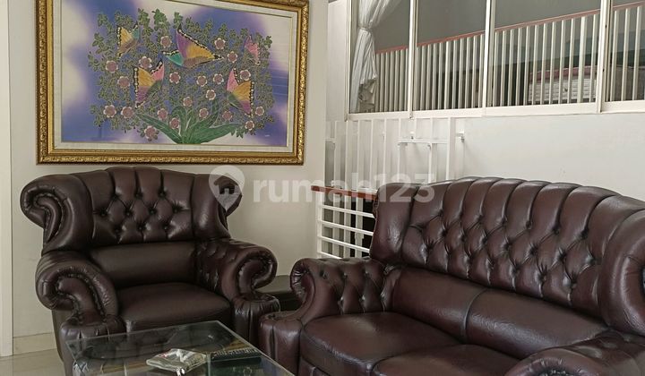 House for Rent Fully Furnished in Bintaro Sector 9, South Tangerang. 2