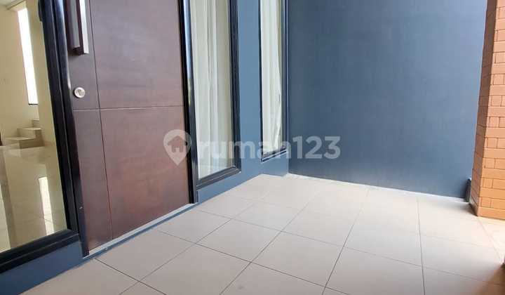 Rumah Siap Huni Di Bintaro Szktor 8, Tangerang Selatan. Rumah Siap Huni Di Bintaro Szktor 8, Tangerang Selatan.