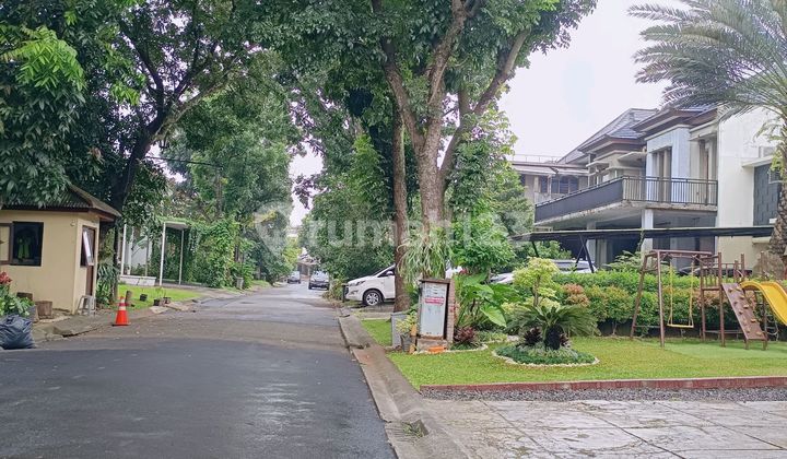 Rumah Disewakan Di Bintaro Sektor 9, Tangerang Selatan