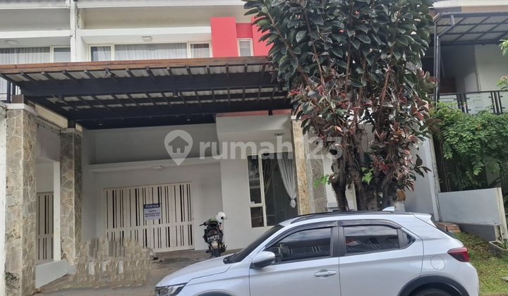 Rumah Disewakan di Kebayoran Residence Bintaro, Tangerang Selatan.
