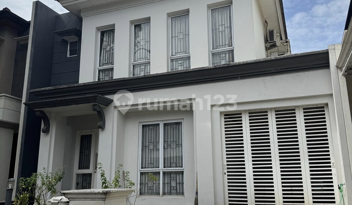 Ready-to-Occupy House in B S D Serpong, Foresta, Tangerang