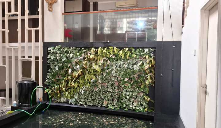 Rumah Disewakan di Bintaro Sektor 8, Tangerang Selatan 2