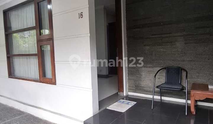 Rumah Full Furnished Di Pondok Indah, Jakarta Selatan Rumah Full Furnished Di Pondok Indah, Jakarta Selatan