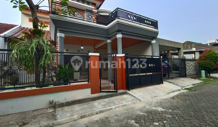 Rumah Siap Huni di B S D Kencana Loka, Tangerang Selatan