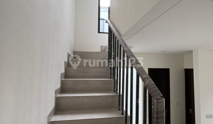 New House for Rent in Citra Garden Bintaro, South Tangerang 2