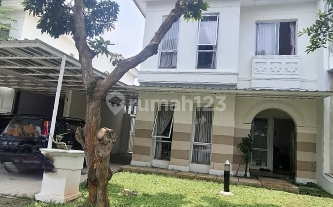 Ready-to-Occupy House in Foresta B S D, Serpong, South Tangerang. Ready-to-Occupy House in Foresta B S D, Serpong, South Tangerang.