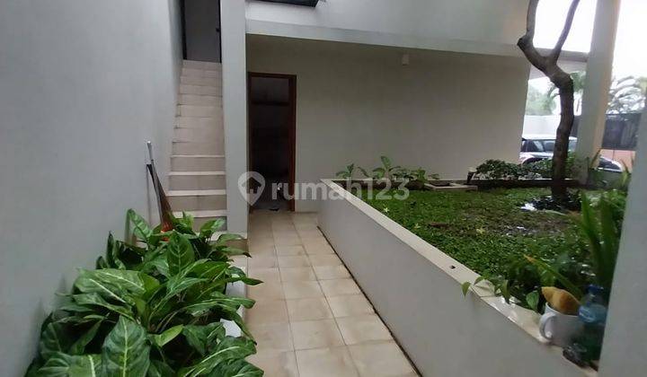 Rumah Mewah Super Nyaman di Kemang Jakarta Selatan 2