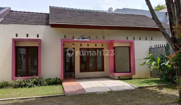 Rumah Townhouse Murah di Tanah Baru Kukusan Depok 1