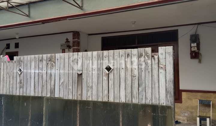 Rumah murah fungsional di Tebet Dalam Rumah murah fungsional di Tebet Dalam