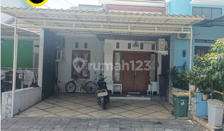 Affordable ready-to-occupy house in Permata Green Cinere.