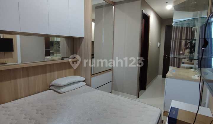 Cheap Full Furnished Studio Apartment Puri Mansion West Jakarta