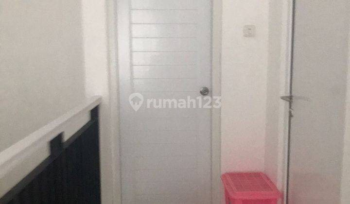Rumah Sepringhil Dua lantai Furnished 8