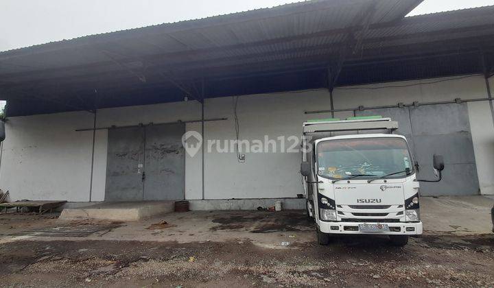 Gudang Di Jl Yosudarso 3