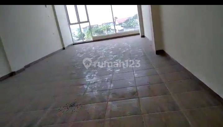 Ruko 3 Lantai Di jl Soekarno Hatta , Bay Pas 7