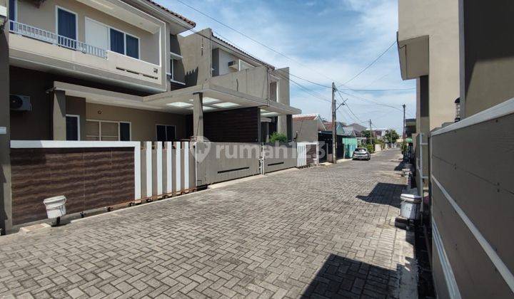 Jual Cepat Rumah 2 Lantai Minimalis Di komplek Perumahan 2