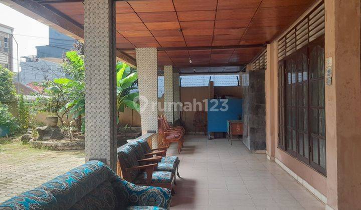 Jual Rumah Pusat Kota Cocok Buat Hotel. Atau Tempat Makan 2