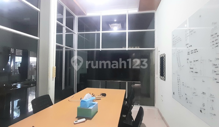 Di Jual Rumah Dan 3 Kios Untuk Tempat Usaha, Lokasi Pinggir Jalan Besar Dekat Universitas 2