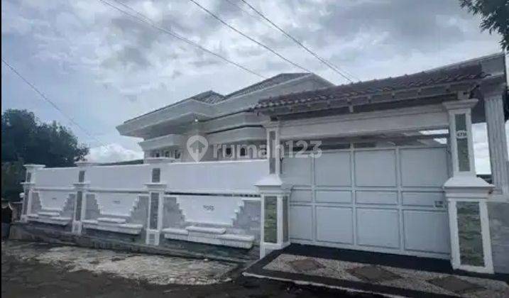 Jual Rumah Pusat Kota Plus 4.rumah Kontrakan 1