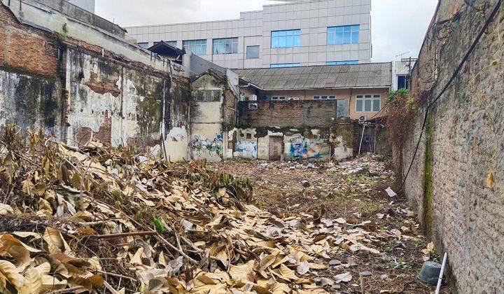 TANAH seberang PLAZA ATRIUM SENEN JAKARTA PUSAT