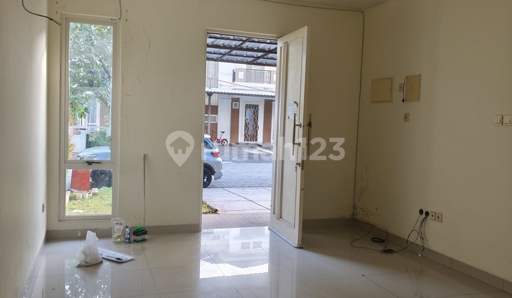 Rumah 2 Lantai .Cantik dan Menarik 2