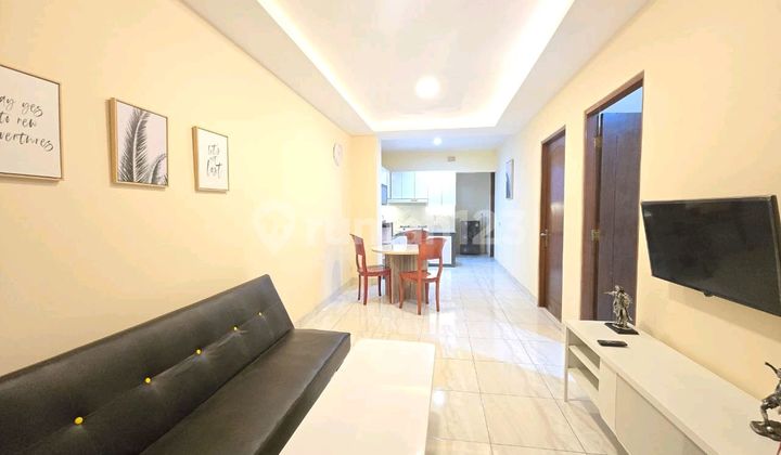 Fully Furnished Town House. Neat, Clean, and Well-Maintained.