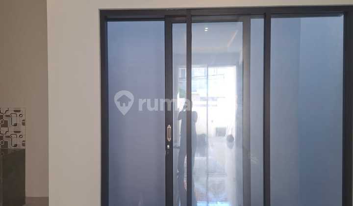 Darmo Indah Selatan Baru Gres 2lt