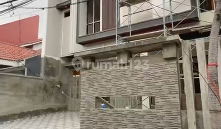 Manyar Jaya Praja Baru 2Lt 2