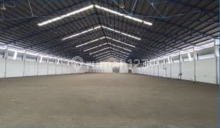 Margomulyo Main Road Ready-to-Use Warehouse Margomulyo Main Road Ready-to-Use Warehouse