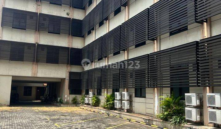 Ex hotel gedung 4lt 102 kt hanya 50m dr raya darmo 2