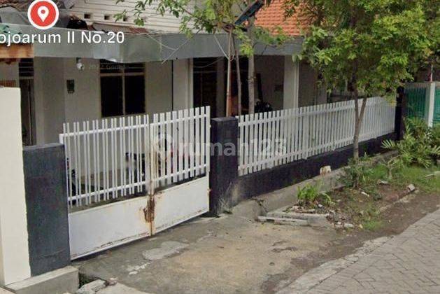 Rumah hit tanah mojoarum