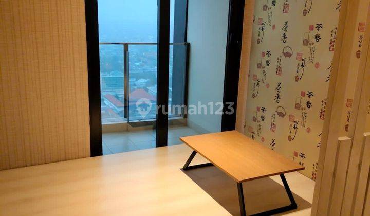 The peak 2br furnish lt 33 view suramadu 1