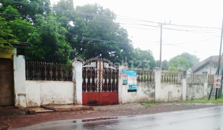 Nol Jalan Kabupaten Grati Pasuruan 800M Dr Exit Tol