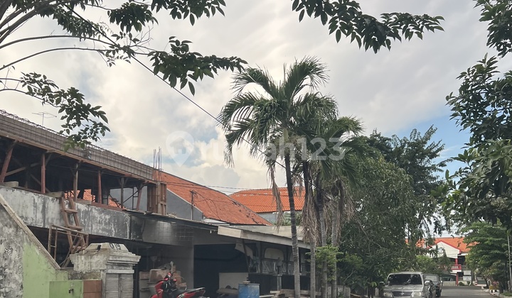 Tenggilis Tengah Dalam Komplek Perumahan