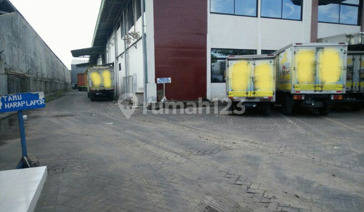 Margomulyo Permai Akses Kontainer 40 Feet Margomulyo Permai Akses Kontainer 40 Feet