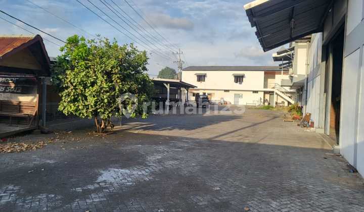 Cerme Gresik Main Road, Former Factory