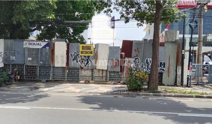 Raya Diponegoro Pusat Kota Surabaya Konersial Area