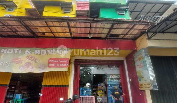 Raya Ahmad Yani Pusat Kota Mejayan Madiun 