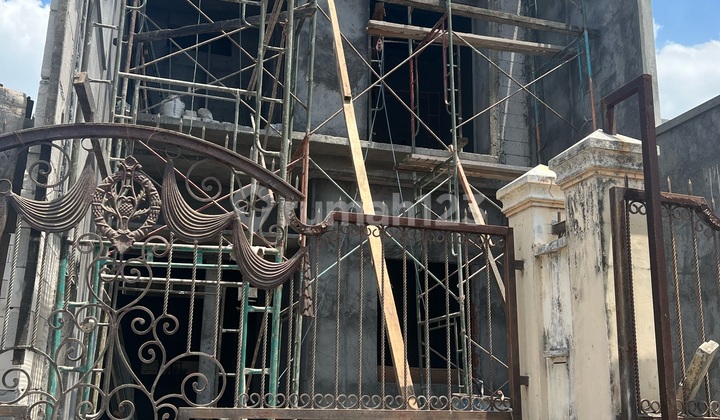 Darmo Harapan Indah New Fresh 2-story