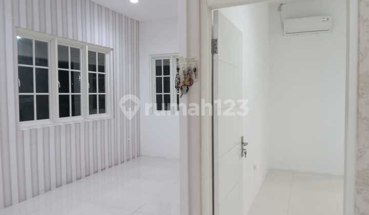 Royal Residence Wiyung Monticello 2