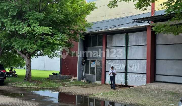 Safe and Lock Warehouse Complex Safe and Lock Warehouse Complex