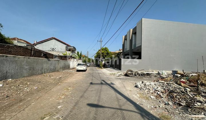 Tenggilis Mejoyo Selatan