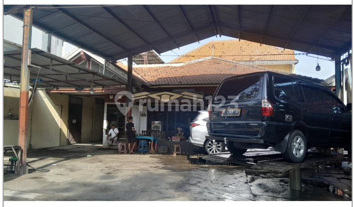Imam Bonjol Main Road, Semarang City Center 1