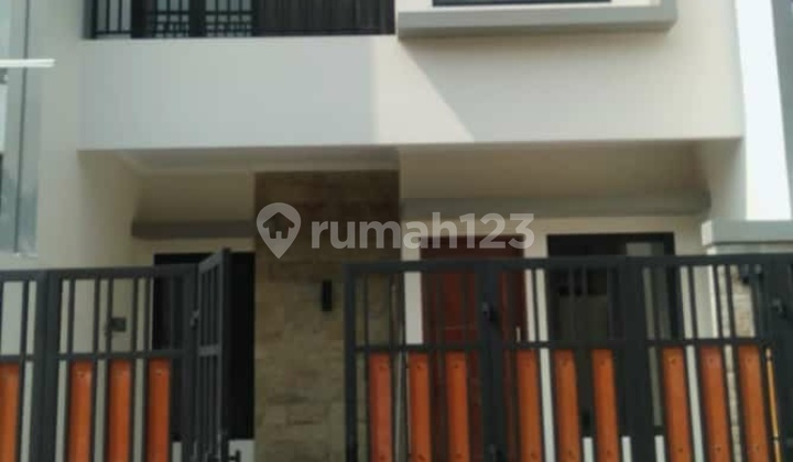 Rumah 2 lantai modern Kreo gotong royong bagus KPR bank 1