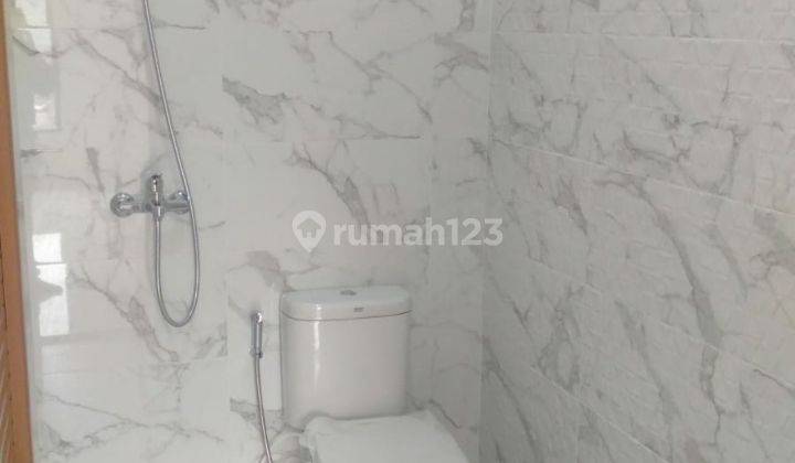 Rumah 2 lantai modern Kreo gotong royong bagus KPR bank 10
