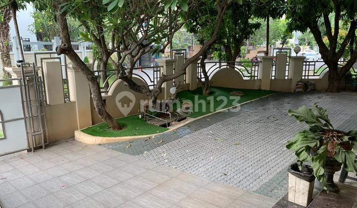 House at Pinisi Indah, Pantai Indah Kapuk