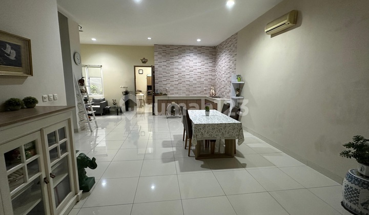 For Sale: House in the Pluit Putri Area