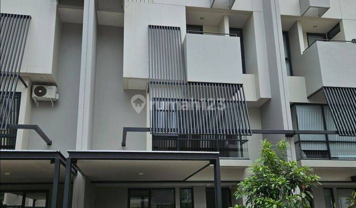 Rumah baru siap huni furnished di Impresahaus Tabebuya, BSD City. 1