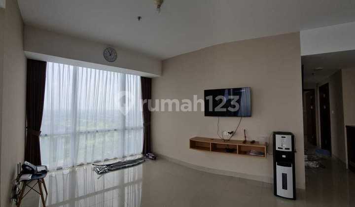 U Residence Tower 2 2 BR Furnished Apartment, Lippo Karawaci 2
